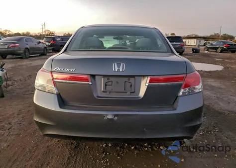 2012 Honda Accord Lx z USA, uszkodzony, nr VIN 1HGCP2F39CA085961